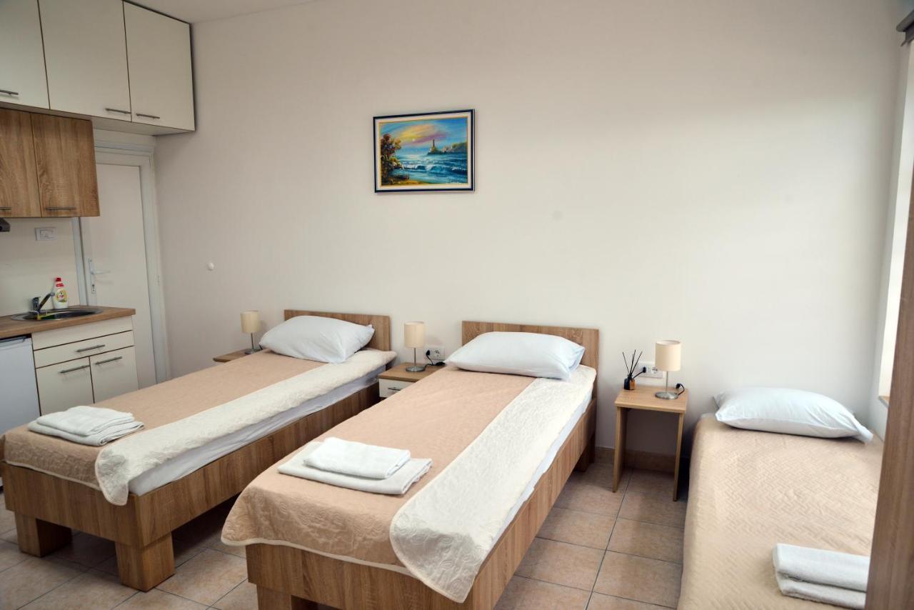 Apartman Dunav 클라도보 외부 사진