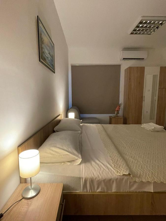 Apartman Dunav 클라도보 외부 사진